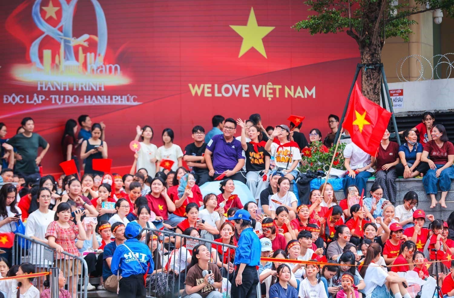 Lễ diễu binh, diễu hành - ảnh 1