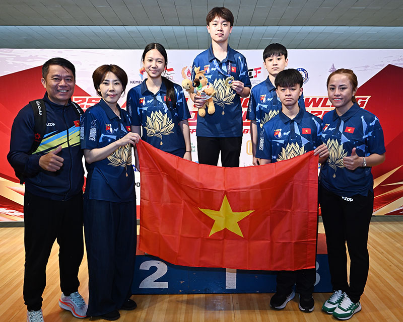 Bowling Việt Nam xếp hạng 6 giải trẻ châu Á, Trần Hoàng Khôi giành 2 huy chương - Ảnh 2.