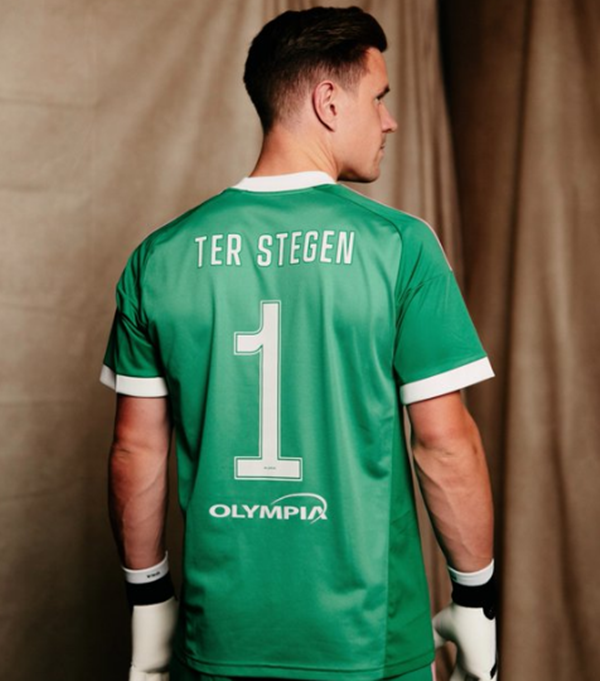 Ajax Amsterdam đã chính thức công bố bản hợp đồng đáng chú ý mang tên Marc-André ter Stegen khi chiêu mộ thủ môn người Đức từ Barcelona theo dạng cho mượn đến hết mùa giải 2026-2027. Ảnh chụp màn hình Ajax Amsterdam đã chính thức công bố bản hợp đồng đáng chú ý mang tên Marc-André ter Stegen khi chiêu mộ thủ môn người Đức từ Barcelona theo dạng cho mượn đến hết mùa giải 2026-2027. Ảnh chụp màn hình