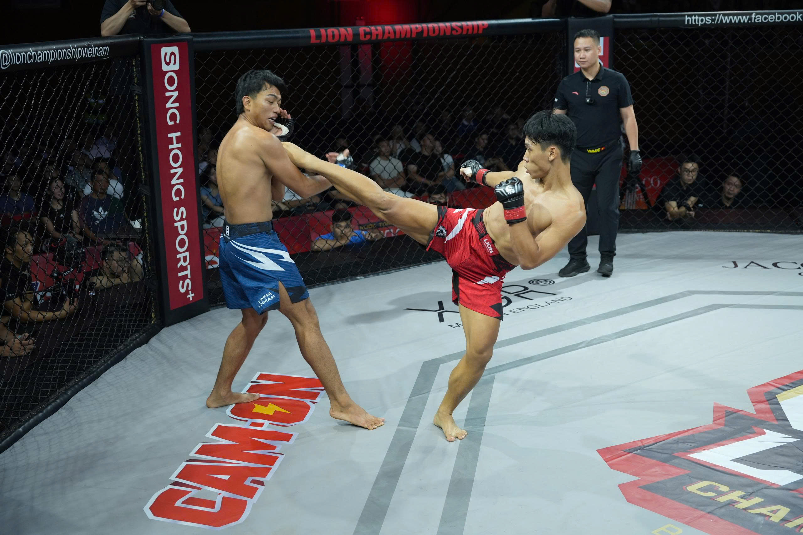 LION Championship 35: Nguyễn Phú Thịnh giành quyền tranh đai vô địch hạng 52kg - Ảnh 2. LION Championship 35: Nguyễn Phú Thịnh giành quyền tranh đai vô địch hạng 52kg - Ảnh 2.