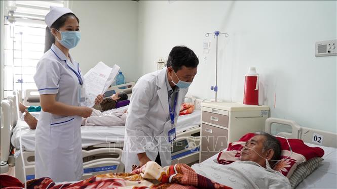 Ngày An toàn người bệnh thế giới 17/9: Bảo vệ bệnh nhân mạn tính từ những đơn thuốc dài ngày - Ảnh 1.