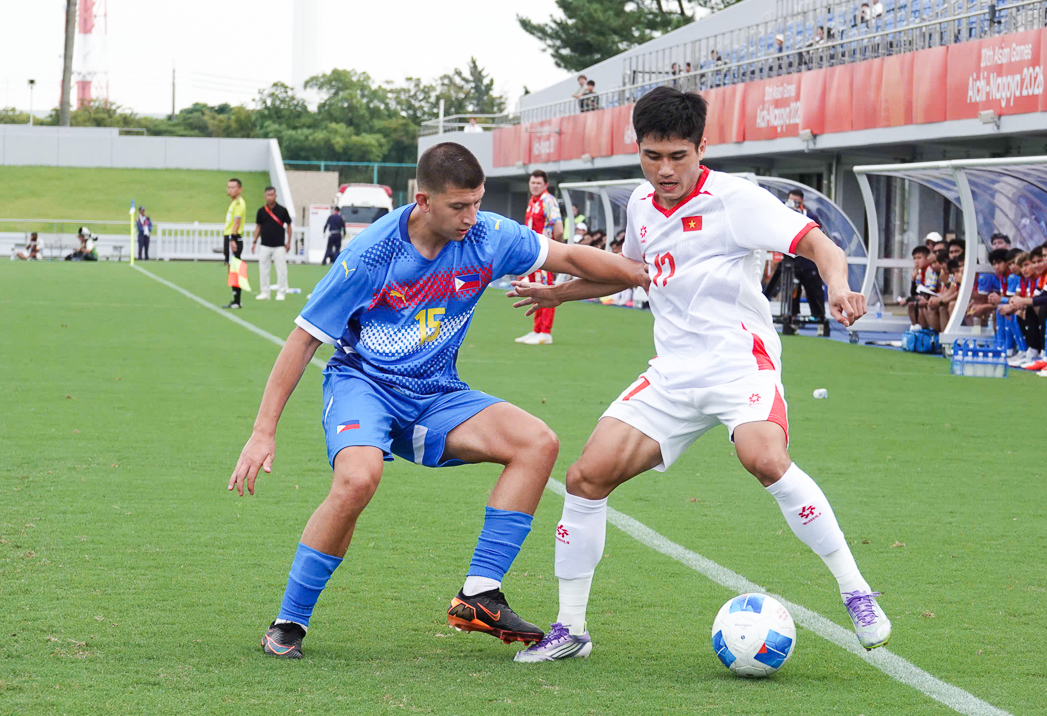 Tin nóng bóng đá Việt hôm nay 19/9: U23 Việt Nam thận trọng trước Uzbekistan; Olaha tiết lộ lý do chọn tên Mạnh Đức - Ảnh 3. Tin nóng bóng đá Việt hôm nay 19/9: U23 Việt Nam thận trọng trước Uzbekistan; Olaha tiết lộ lý do chọn tên Mạnh Đức - Ảnh 3.