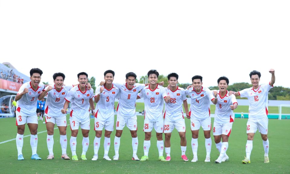 Tin nóng bóng đá Việt hôm nay 20/9: U23 Việt Nam rộng cửa vào tứ kết ASIAD; Ngô Đăng Khoa háo hức lên đội tuyển Việt Nam - Ảnh 1. Tin nóng bóng đá Việt hôm nay 20/9: U23 Việt Nam rộng cửa vào tứ kết ASIAD; Ngô Đăng Khoa háo hức lên đội tuyển Việt Nam - Ảnh 1.