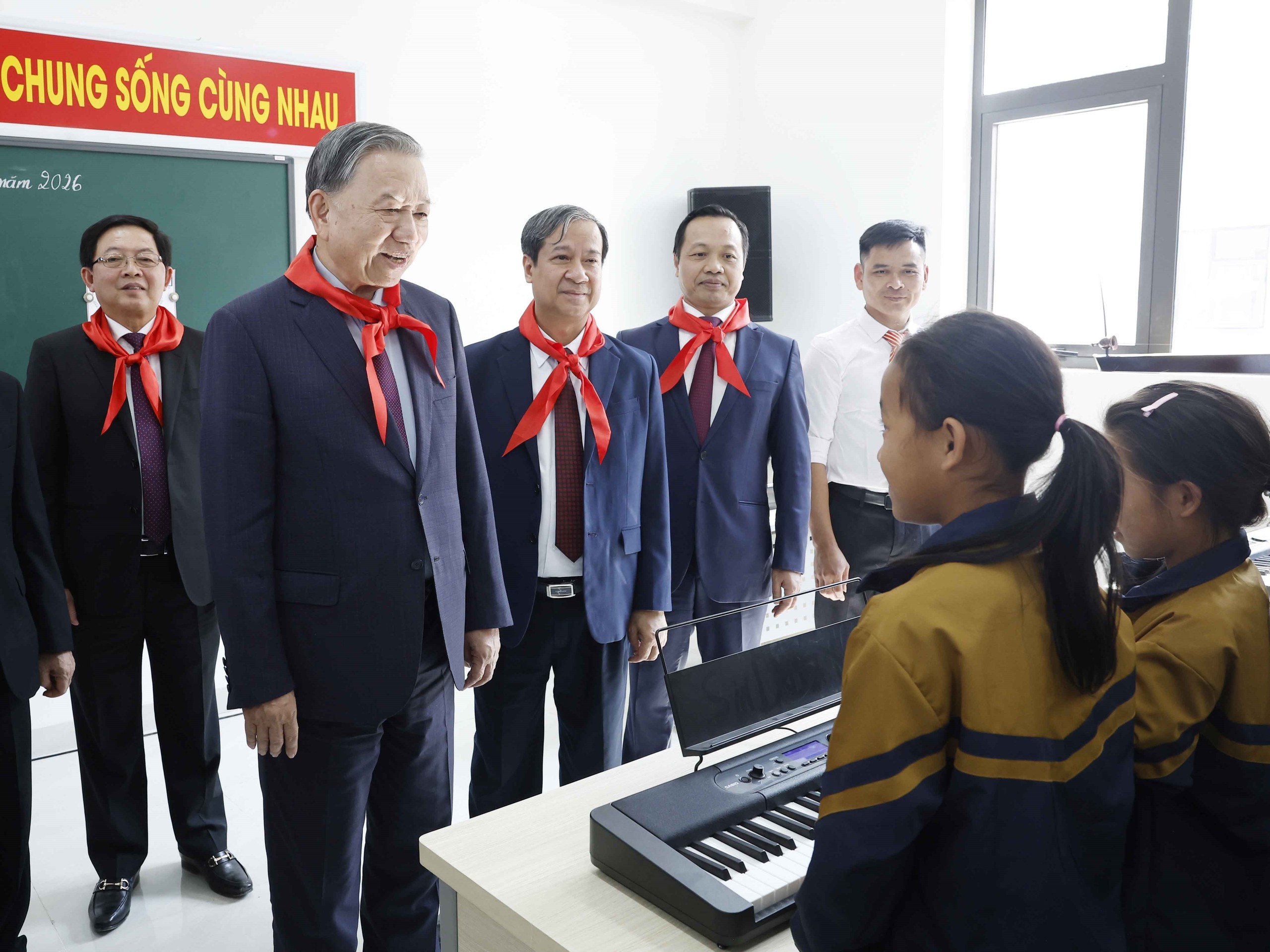 Lễ khánh thành trường Si Pa Phìn - ảnh 6