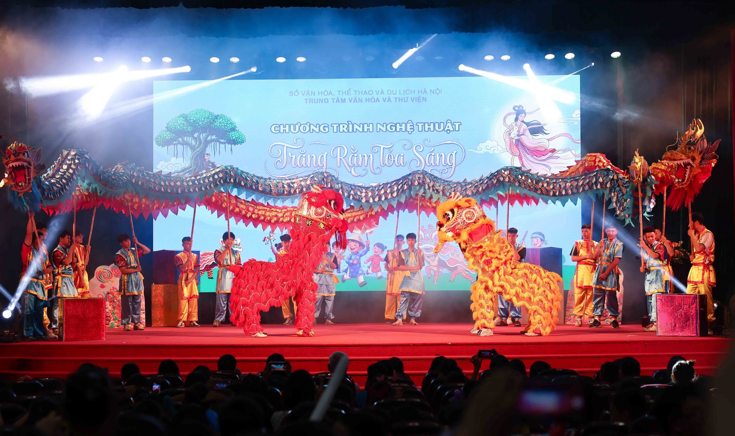 Chương trình nghệ thuật “Trăng rằm tỏa sáng - Thắp sáng tương lai” - Ảnh 1. Chương trình nghệ thuật “Trăng rằm tỏa sáng - Thắp sáng tương lai” - Ảnh 1.