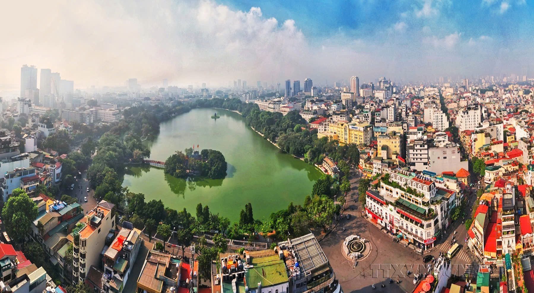 Khu vực hồ Hoàn Kiếm - ảnh 2