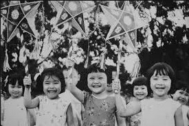 Trung thu hát "Chiếc đèn ông sao" cùng nhạc sĩ Phạm Tuyên - Ảnh 4. Trung thu hát "Chiếc đèn ông sao" cùng nhạc sĩ Phạm Tuyên - Ảnh 4.