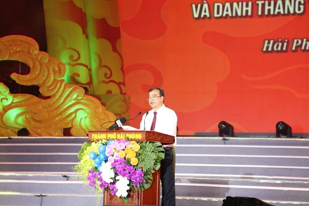 Phó Thủ tướng Lê Tiến Châu dự khai hội Côn Sơn, Kiếp Bạc mùa Thu 2026 - Ảnh 4. Phó Thủ tướng Lê Tiến Châu dự khai hội Côn Sơn, Kiếp Bạc mùa Thu 2026 - Ảnh 4.