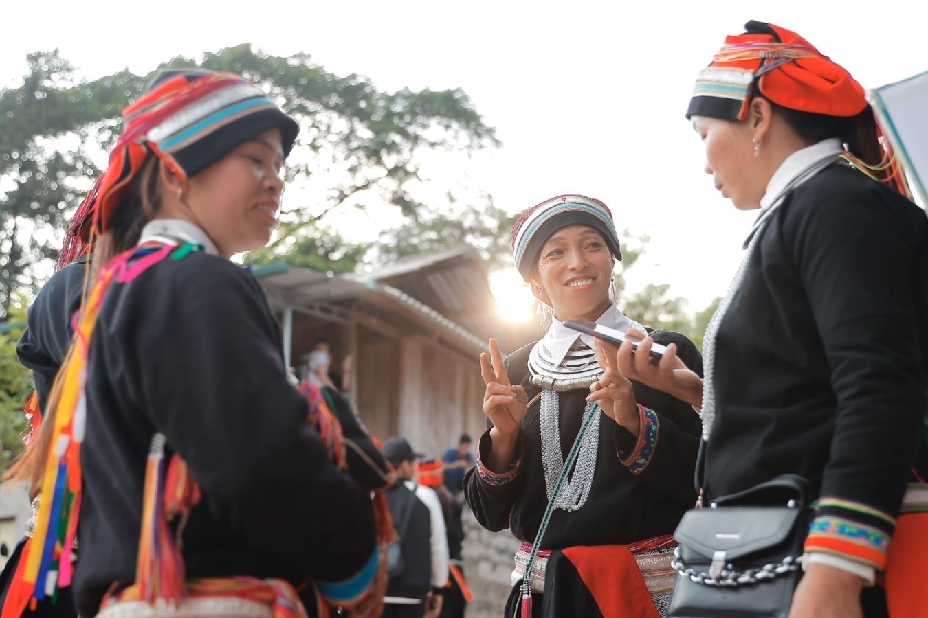 Chợ Phong lưu Khau Vai