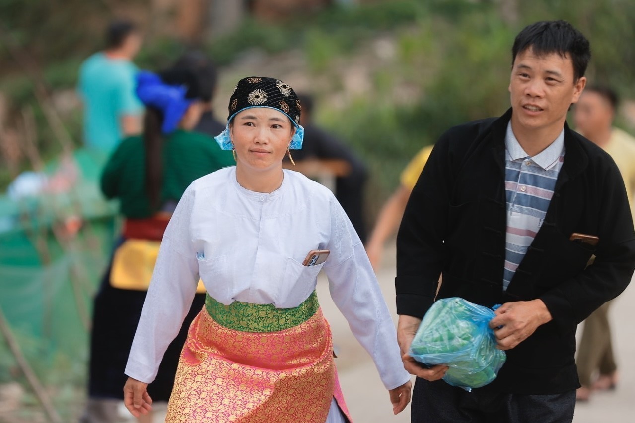 Chợ Phong lưu Khau Vai