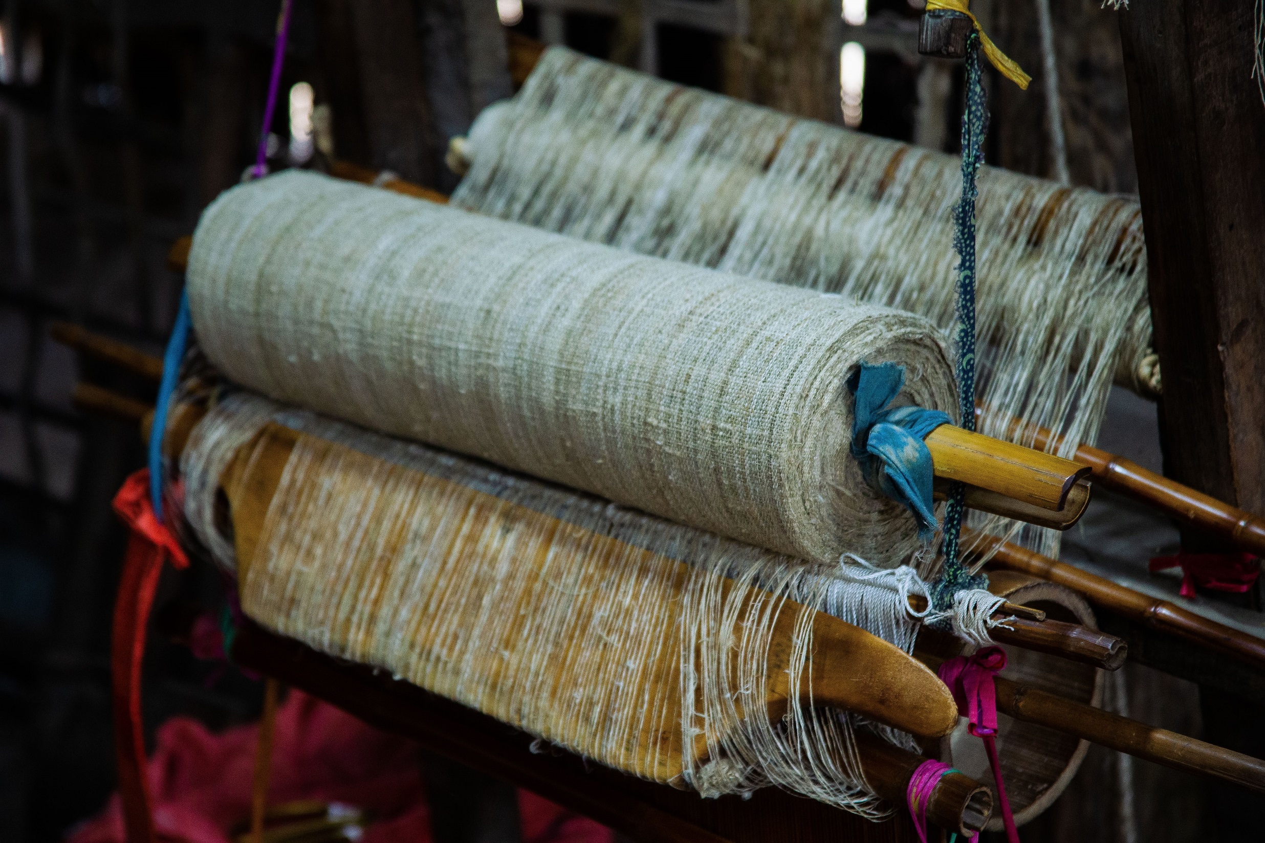 Nghề dệt lanh truyền thống của người Mông ở Lùng Tám