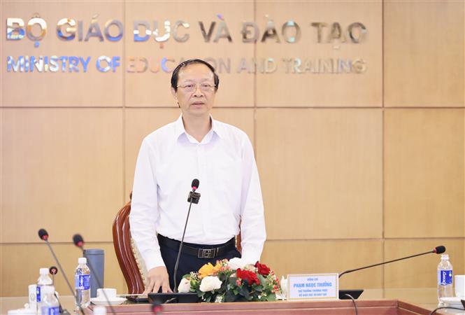 Từng bước đưa tiếng Anh trở thành ngôn ngữ thứ hai trong trường học - Ảnh 2. Từng bước đưa tiếng Anh trở thành ngôn ngữ thứ hai trong trường học - Ảnh 2.