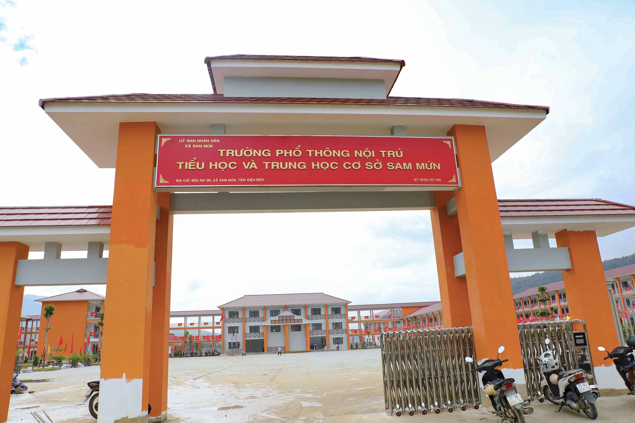 Trường Sam Mứn - ảnh 1