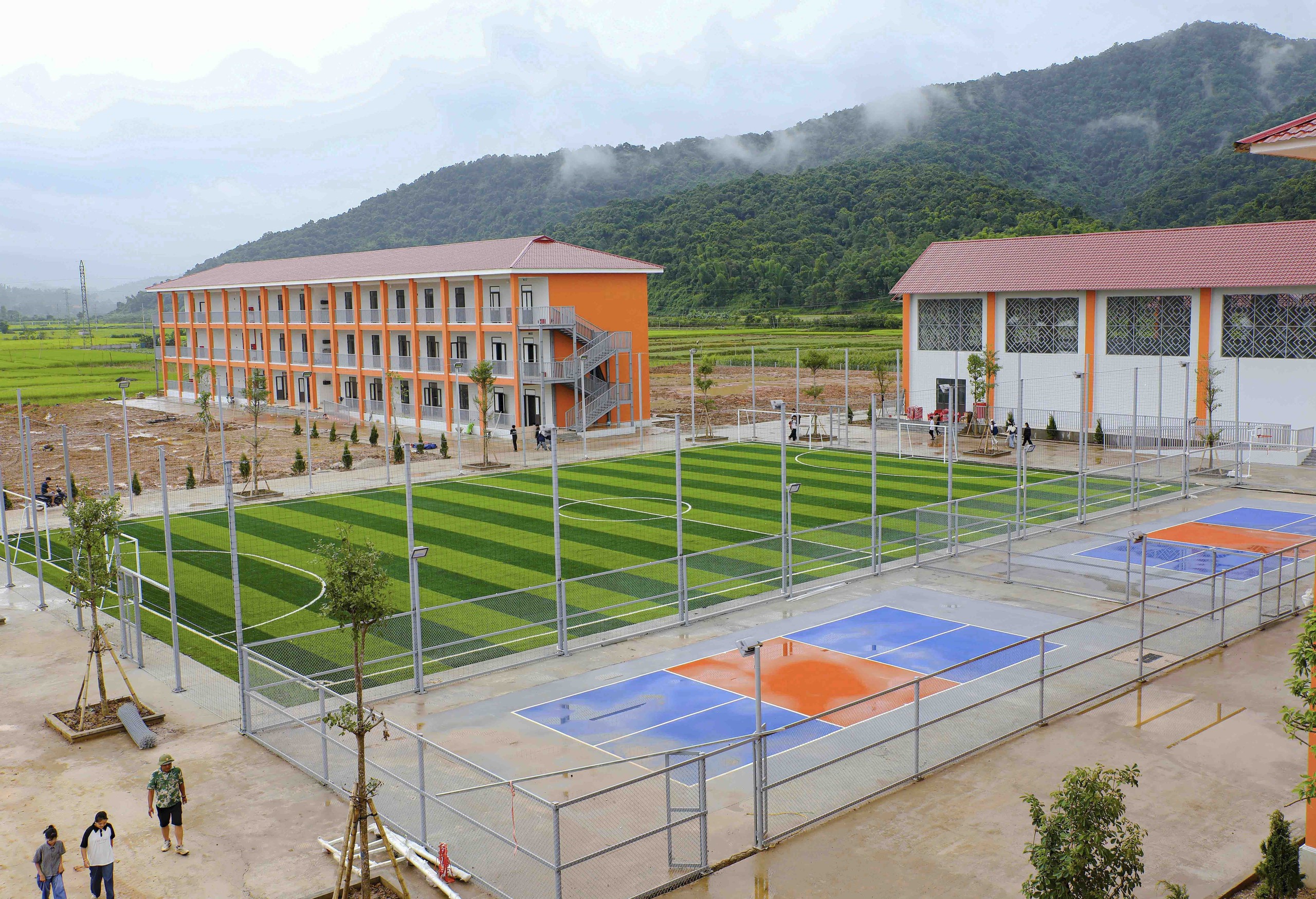Trường Sam Mứn - ảnh 5