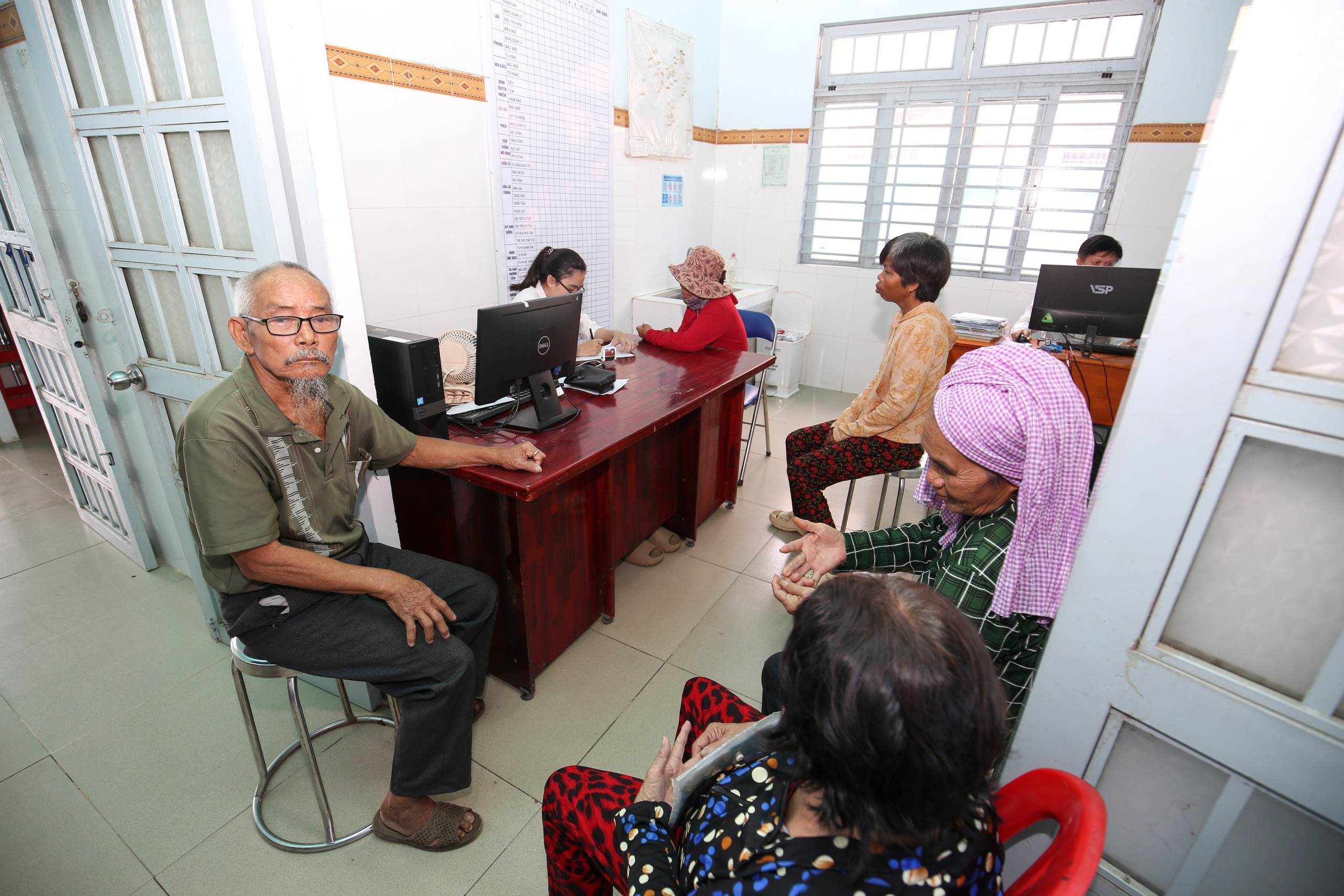 Chăm sóc sức khỏe nhân dân vùng biên
