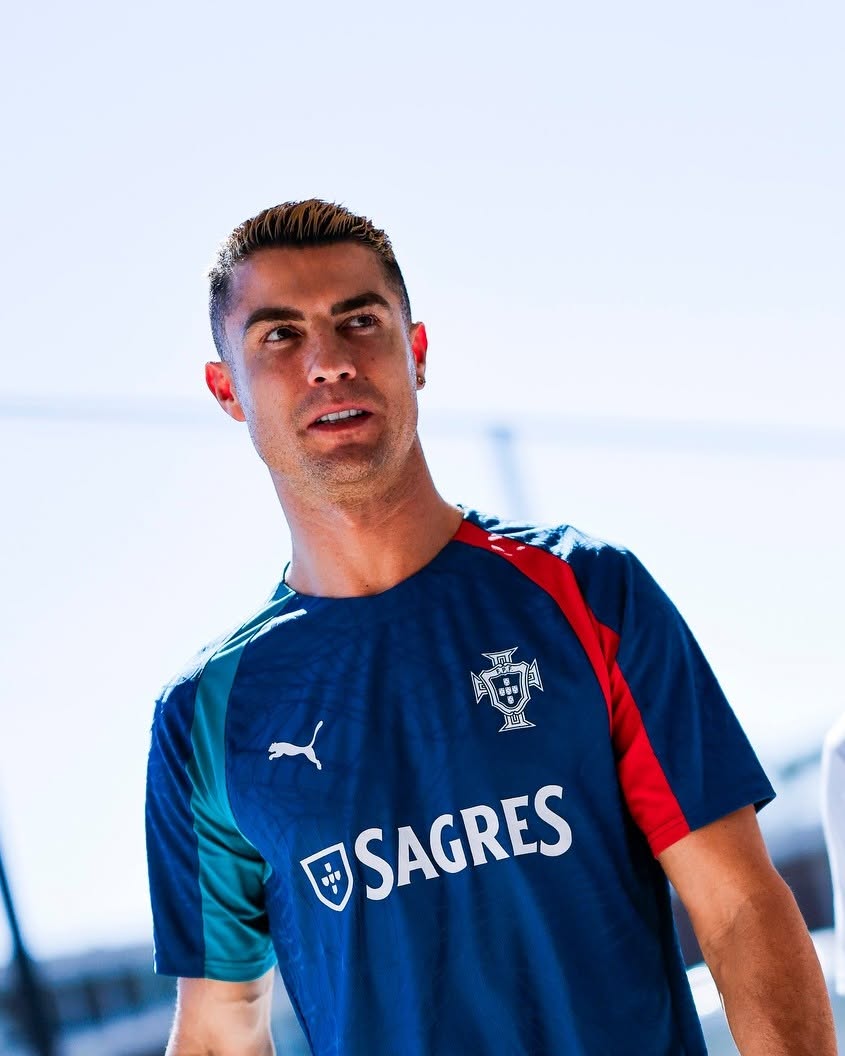 Chủ tịch LĐBĐ Bồ Đào Nha tổ chức họp khẩn vì Ronaldo. Ảnh: FBNV Chủ tịch LĐBĐ Bồ Đào Nha tổ chức họp khẩn vì Ronaldo. Ảnh: FBNV