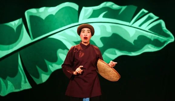 Kịch Nghêu - Sò - Ốc - Hến trở lại: Tiếng cười dân gian trên sân khấu mừng ngày Phụ nữ Việt Nam 20/10 - Ảnh 4.
