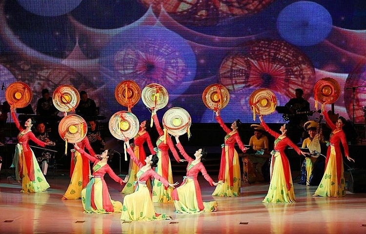 Bổ sung nhiều nhiệm vụ vào Chương trình hành động của Chính phủ thực hiện Nghị quyết 80 về phát triển văn hóa - Ảnh 2.