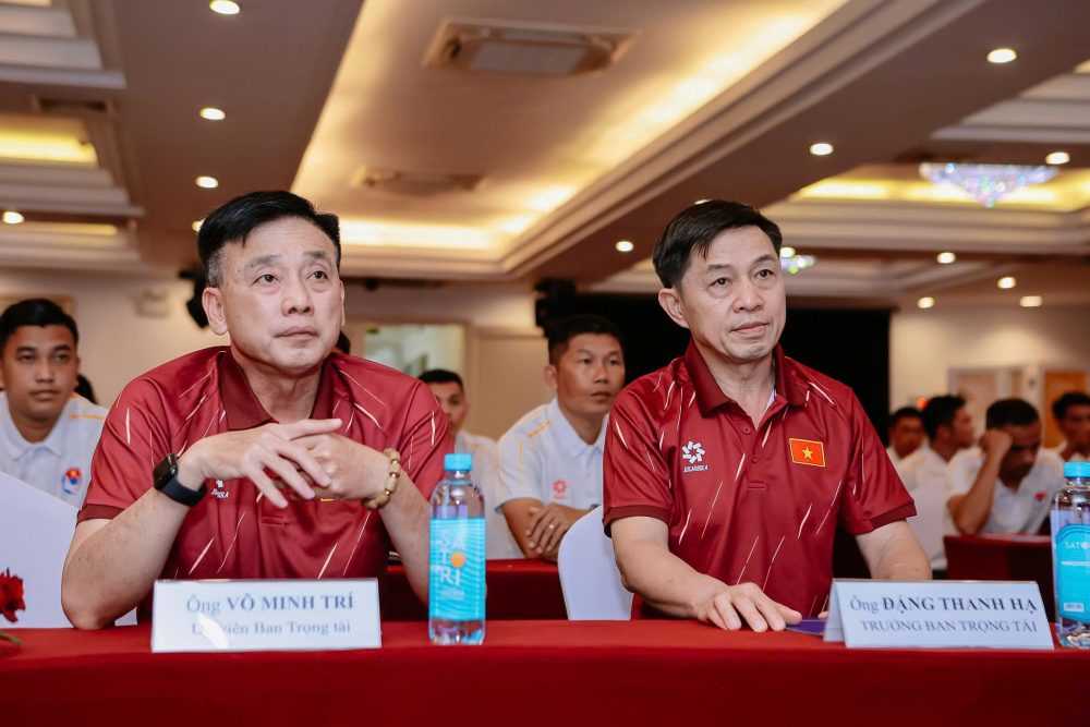 Tin nóng bóng đá Việt hôm nay 7/9: U23 Việt Nam di chuyển gấp dự Asiad; HLV Iran khen U20 Việt Nam sau trận đấu quyết định - Ảnh 4.