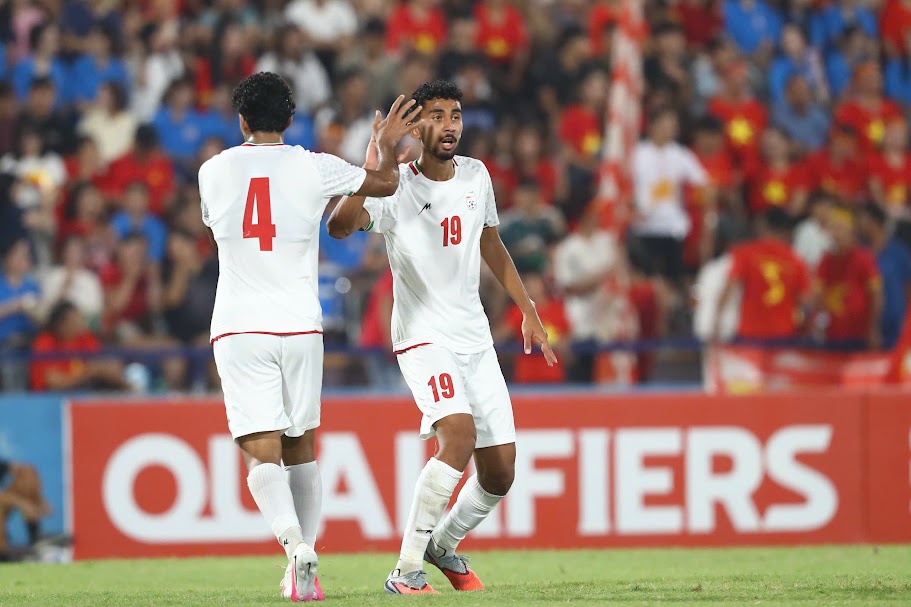 U20 Iran ăn mừng bàn thắng vào lưới U20 Việt Nam. Ảnh: Hoàng Linh