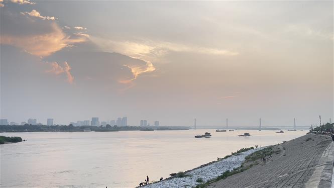 Hà Nội lấy ý kiến quy hoạch phân khu đô thị sông Hồng, cụ thể hóa tầm nhìn 100 năm - Ảnh 1.