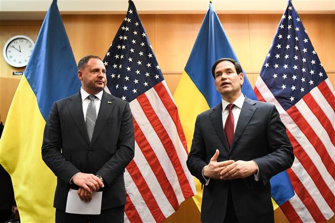 Ukraine, Mỹ tìm “con đường mới” cho đàm phán - Ảnh 1. Ukraine, Mỹ tìm “con đường mới” cho đàm phán - Ảnh 1.