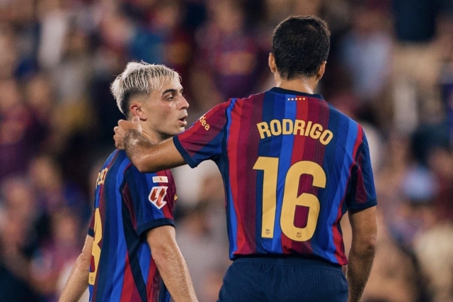 23h45, ngày 9/9, sân Camp Nou, Barcelona – Feyenoord: Feyenoord sẽ phải rùng mình trước Rodri-Pedri - Ảnh 1.