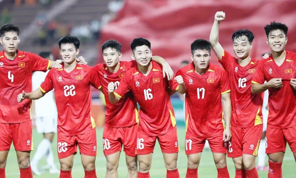 Tin nóng bóng đá Việt hôm nay 9/9: U23 Việt Nam mang đội hình mạnh dự ASIAD; Bốn cầu thủ bị treo giò ở vòng 2 V-League - Ảnh 1.