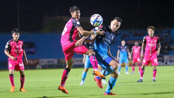 Trung vệ Michal Nguyễn: 'Cầu thủ Việt kiều có thể chơi tốt tại V-League'