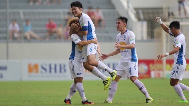 Video clip bàn thắng HAGL 3-2 Sài Gòn FC: Đánh bại 'hiện tượng'