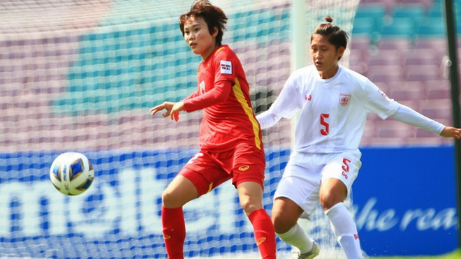 HLV Mai Đức Chung tự hào về các cầu thủ nữ Việt Nam