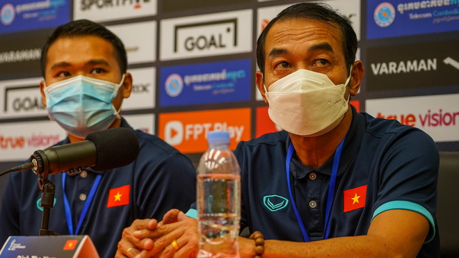 HLV Đinh Thế Nam: ‘Chức vô địch với U23 Việt Nam là kỷ niệm đáng nhớ’