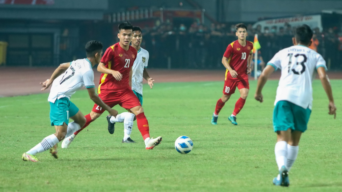 bóng đá Việt Nam, U19 Việt Nam, U19 Đông Nam Á, HLV Đinh Thế Nam, trực tiếp bóng đá U19 DNA, U19 Việt Nam vs U19 Philippines, FPT Play, kết quả bóng đá U19 Đông Nam Á