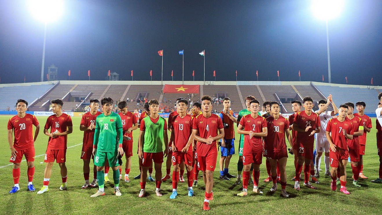 Khuất Văn Khang lập công, U20 Việt Nam thắng Palestine