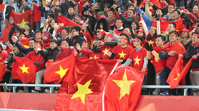 Báo nước ngoài: Việt Nam thực sự 'sốt bóng đá' trước trận chung kết U23 châu Á
