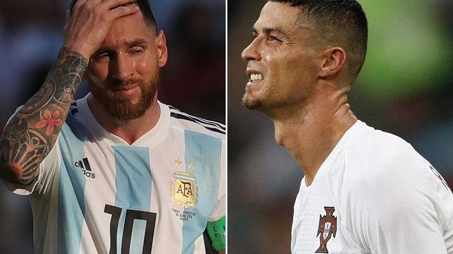 Cộng đồng mạng chế ảnh hài hước khi Ronaldo và Messi dắt tay nhau về nước