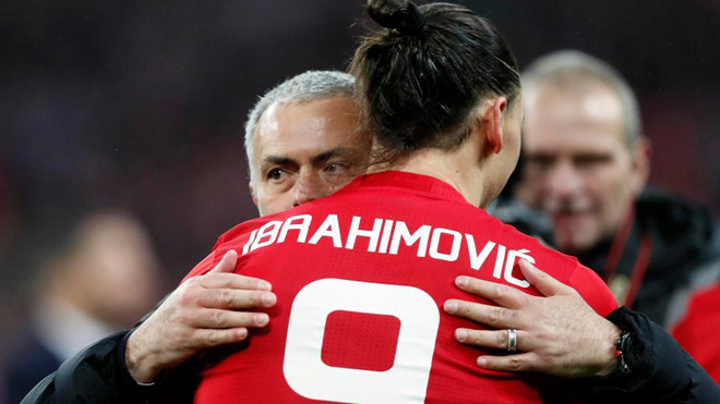 Mourinho muốn đưa Ibrahimovic trở lại để giải cứu M.U