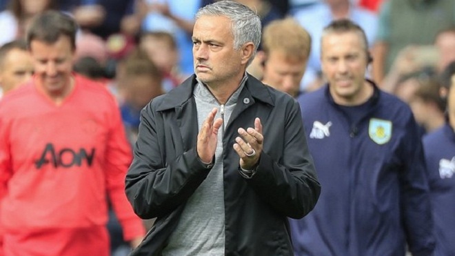 Jose Mourinho: ‘M.U cần phép màu để về đích trong Top 4’