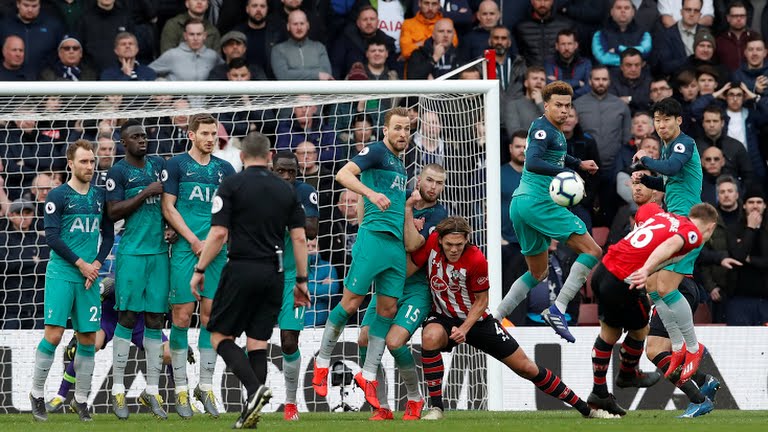 VIDEO Southampton 2-1 Tottenham: Kane lập công, Spurs vẫn bị lội ngược dòng