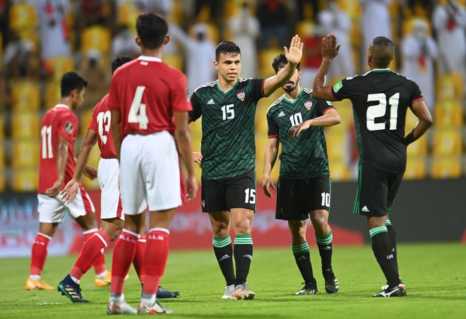 Indonesia 0-5 UAE, Việt Nam 2-1 Malaysia, ket qua bong da, ket qua vong loai world Cup 2022, kết quả bóng đá Việt Nam - Malaysia, bảng xếp hạng bảng G vòng loại World Cup