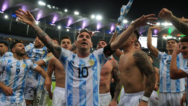 ĐIỂM NHẤN Argentina 1-0 Brazil: Lần đầu cho Messi. Trận cầu vỡ vụn vì quá thô bạo