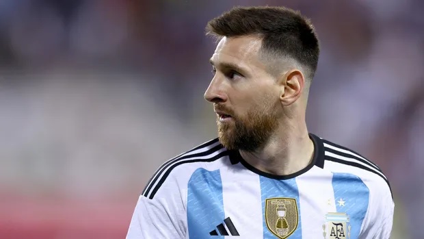Bóng đá hôm nay 7/10: MU ngược dòng kịch tính, Messi dự World Cup cuối cùng trong sự nghiệp