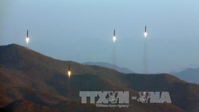 Bất chấp sức ép, Triều Tiên lại phóng tên lửa đạn đạo