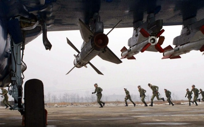 Không quân Triều Tiên tập trận đánh chìm tàu sân bay