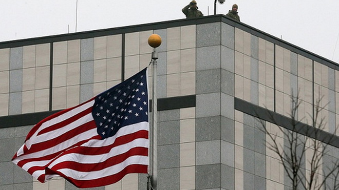 Nổ nghi do khủng bố tại Đại sứ quán Mỹ ở Ukraine