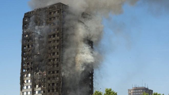Cảnh sát xác định không có dấu hiệu cố tình gây cháy chung cư tại Anh