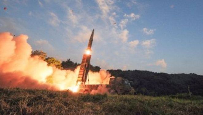 Hàn Quốc chế tạo tên lửa đạn đạo hủy diệt căn cứ chỉ huy quân sự ngầm của Triều Tiên
