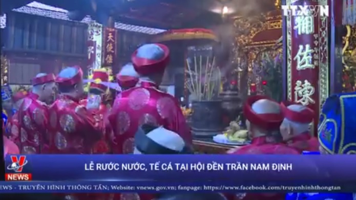 VIDEO: Lễ rước, tế cá tại hội đền Trần Nam Định