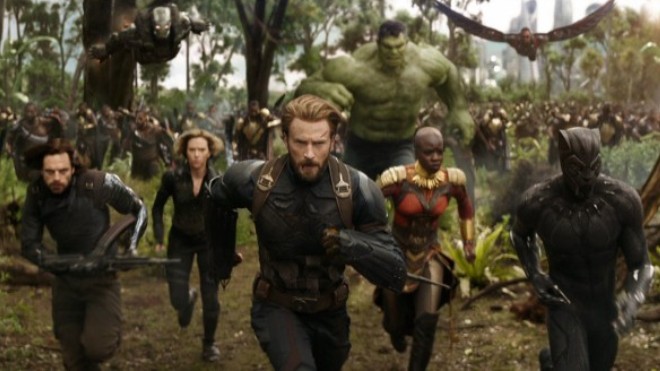 'Avengers: Infinity War': Bộ phim hoành tráng và kỳ quái nhất của Marvel