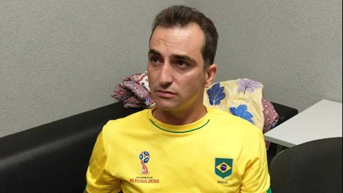 Cảnh sát Nga để gangster Brazil bị truy nã xem hết trận bóng World Cup rồi mới bắt giữ
